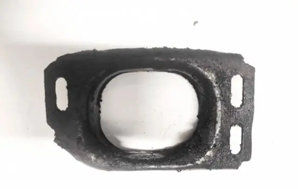 Audi A4 S4 B5 8D Engine mounting bracket