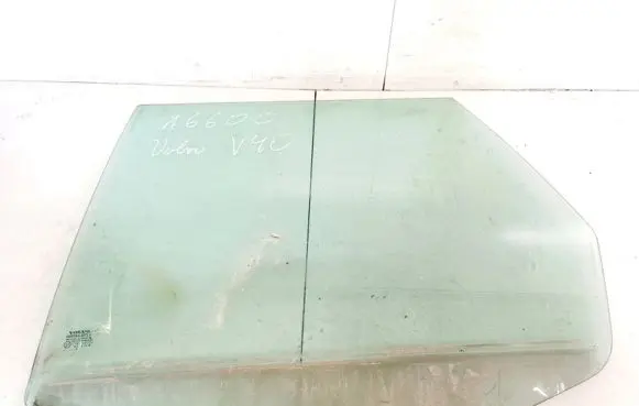 Rear door window glass