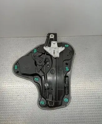 Volkswagen Golf VIII Rear door window regulator with motor 5H0839401F E08766108 220519171500