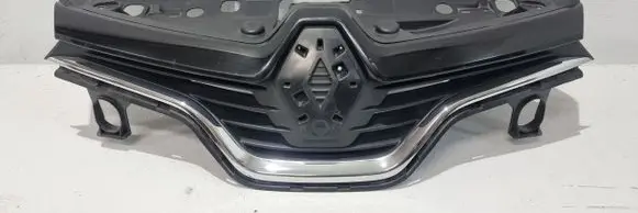 Renault Captur Front bumper upper radiator grill 623102335R 620935704R