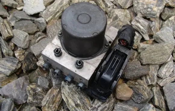 Porsche Panamera (970) ABS Pump 97035575505