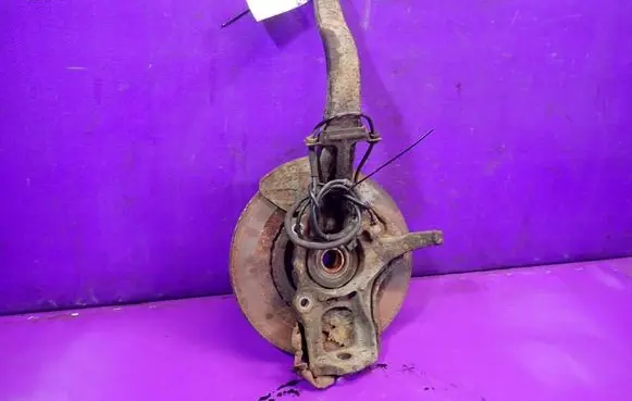 Alfa Romeo 147 Front wheel hub spindle knuckle