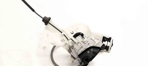 Porsche Cayenne (9Y0 9Y3) Rear door lock 8K0839016