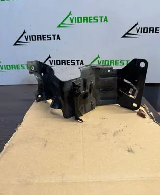 Jaguar XF X250 ABS pump bracket 8X232D190A01