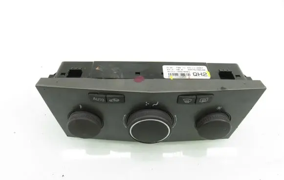 Opel Zafira B Interior fan control switch 13231053QH