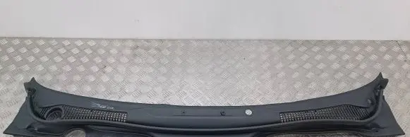 Volvo C30 Wiper trim 30745377