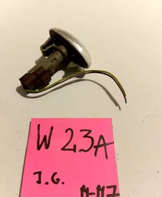 Ford Focus Front indicator light 98AB13K354AA