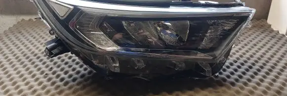 Toyota RAV 4 (XA50) Headlight/headlamp 8114542842