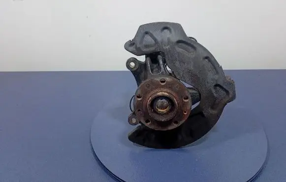 Peugeot 508 RXH Front wheel hub spindle knuckle