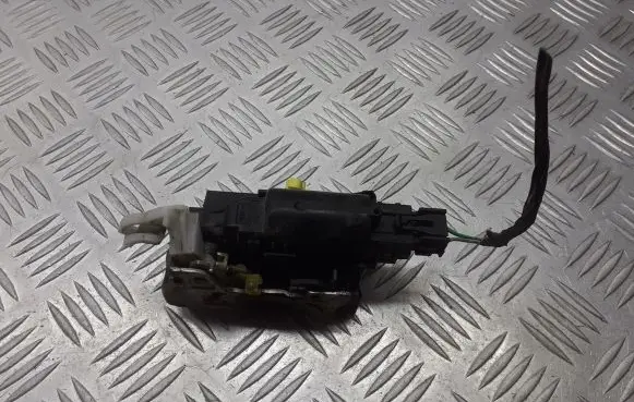 Dacia Lodgy Rear door lock