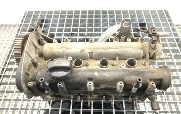 Volkswagen Golf V Engine head 036103373AK