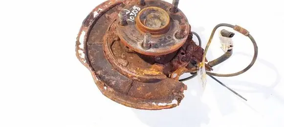 Toyota Corolla Verso AR10 Rear wheel hub
