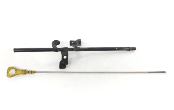 Hyundai i30 Oil level dip stick 