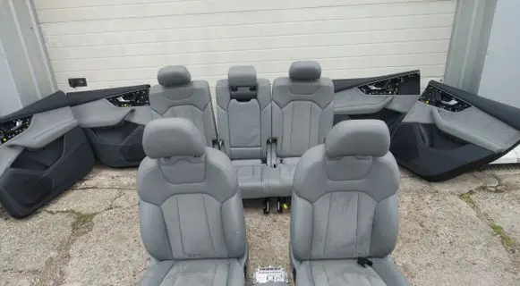 Audi Q7 4M Seat set 