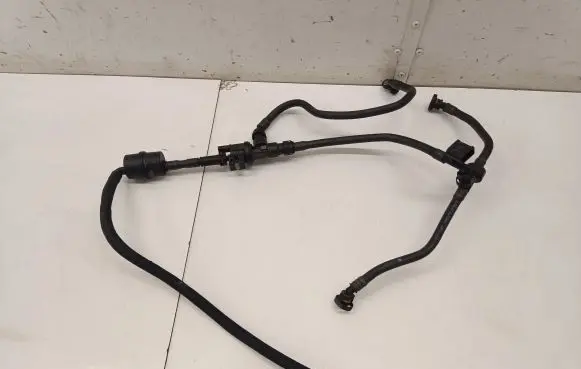 BMW 3 G20 G21 Vacuum line/pipe/hose 7643106 8664926
