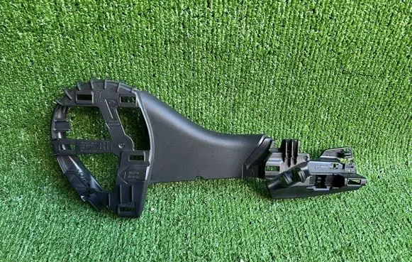 Tesla Model Y Seat trim 158432100F