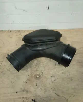 KIA Sportage Air intake hose/pipe 281922Y300