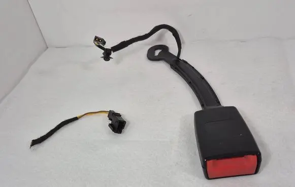 Skoda Octavia Mk3 (5E) Front seatbelt buckle 5G4857755B 14052013 625025300B
