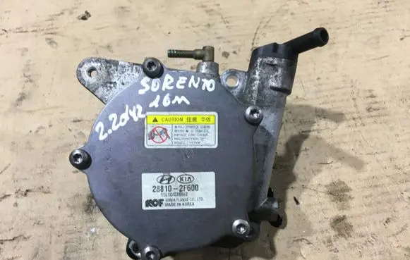 KIA Sorento Vacuum pump 288102F600