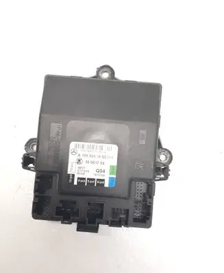 Mercedes-Benz B W245 Door control unit/module A1698203685 59074807123604 10001759