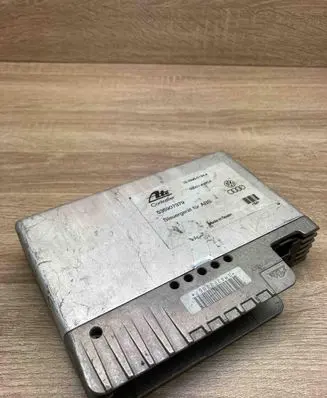 Volkswagen PASSAT B3 ABS control unit/module 535907379