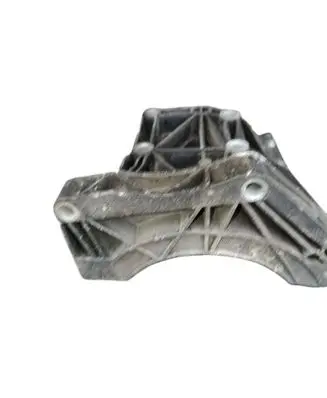 BMW 5 E60 E61 A/C compressor mount bracket 7792202 14011810