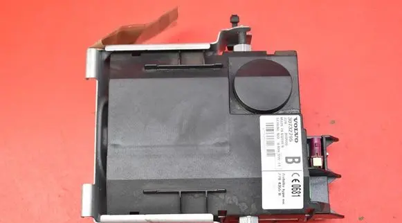 Volvo V50 Engine control unit/module ECU 30732795