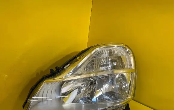 Renault Modus Headlight/headlamp 89316460