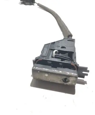 Porsche Cayenne (9PA) Glove box lock 7L5857147B RFF40810 95555212701