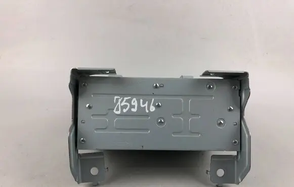 Honda HR-V CD/DVD changer 8A5003N0 CLMH4BE6JT