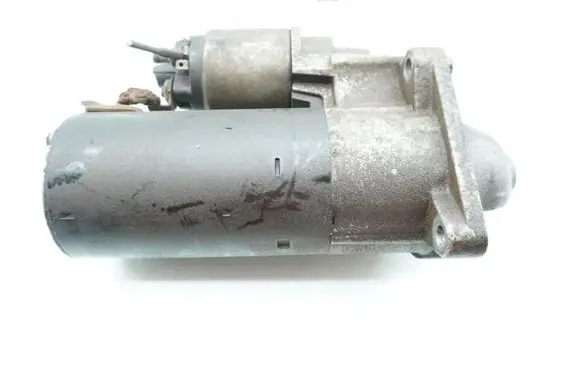Opel Zafira C Starter motor