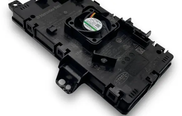 Mercedes-Benz E W213 Central body control module S3848 A2139006836