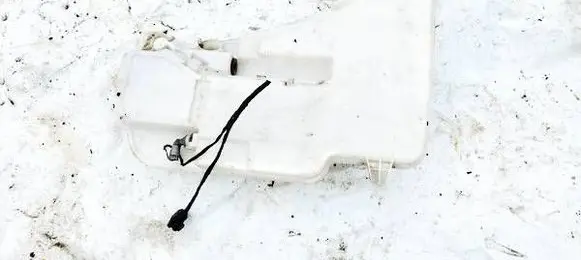 BMW 5 GT F07 Windshield washer fluid reservoir/tank 8050439 13264011