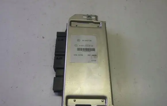 Mercedes-Benz S W220 Tow bar trailer control unit/module 0215452732