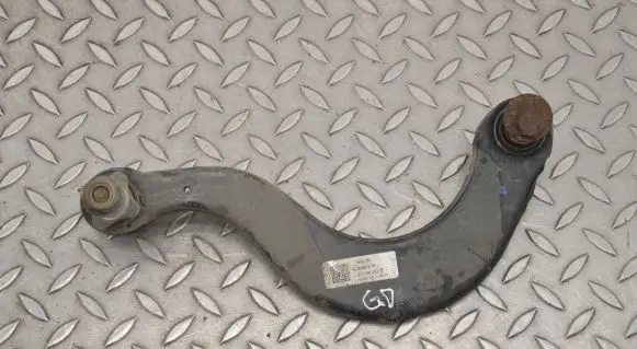 Volkswagen Golf VII Rear upper control arm/wishbone 5Q0505323C