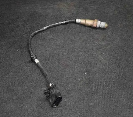 Volkswagen PASSAT B7 Lambda probe sensor 06K906262 0258027076