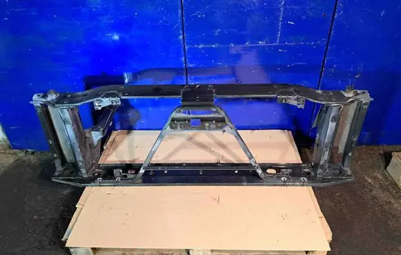 Chevrolet Tahoe Radiator support slam panel 156066121