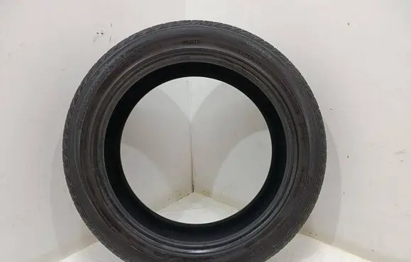 Volvo XC60 R20 winter tire CROSSCONTACT 25545R20 OPO001