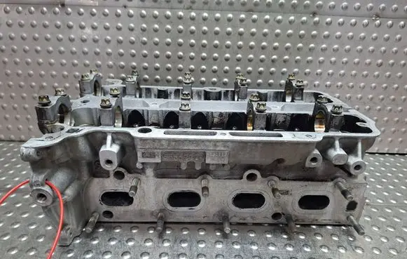 Opel Corsa D Engine head S27635449 55562229