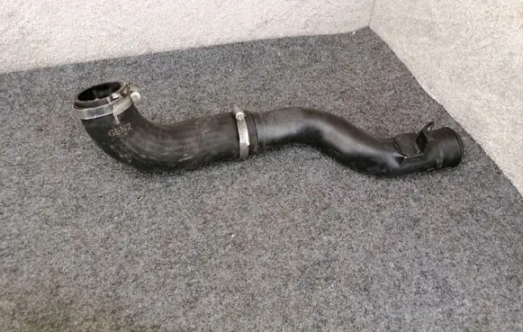Land Rover Discovery 5 Intercooler hose/pipe FPLA6K770C FPLA6K770