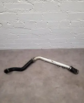 Audi Q7 4L Intercooler hose/pipe 7L6145843B 7L6145738A
