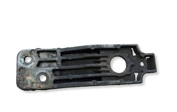 Opel Insignia A Radiator mount bracket 13243026