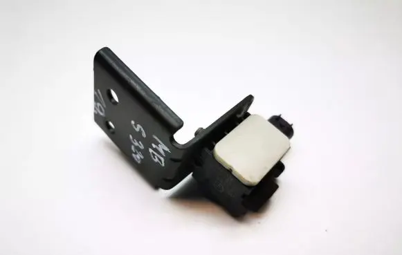 Mercedes-Benz S W221 Airbag deployment crash/impact sensor A2215458040 0038202926