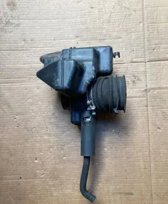 Lexus RX 300 Intake resonator 1789320080