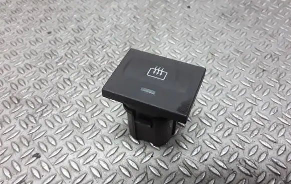 Windscreen/window heater switch
