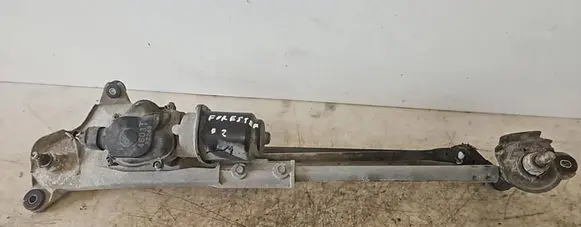 Subaru Forester SG Front wiper linkage and motor 32243 4603T