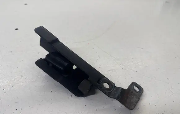 Opel Vivaro Sliding door check strap stopper 65711 380F2407