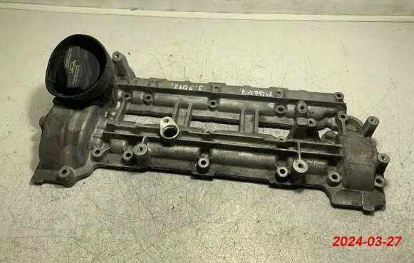 Mercedes-Benz E W211 Rocker cam cover A6420101630 6420101630