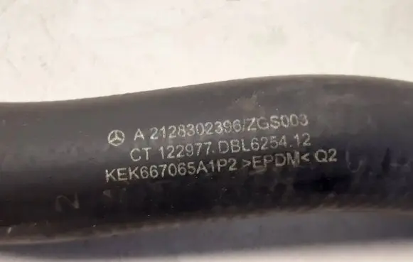 Mercedes-Benz E W212 Engine coolant pipe/hose A2128302396