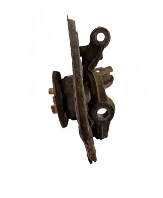 Volkswagen Touareg I Front wheel hub